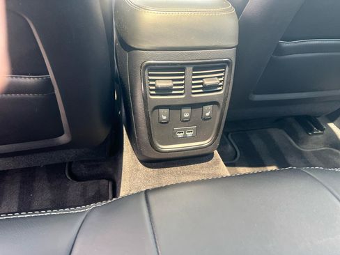 Used 2015 Chrysler 300 S w/ 300S Premium Group AWD/4WD image 16