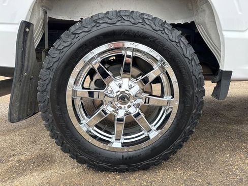 Used 2022 Ford F150 Lariat image 29