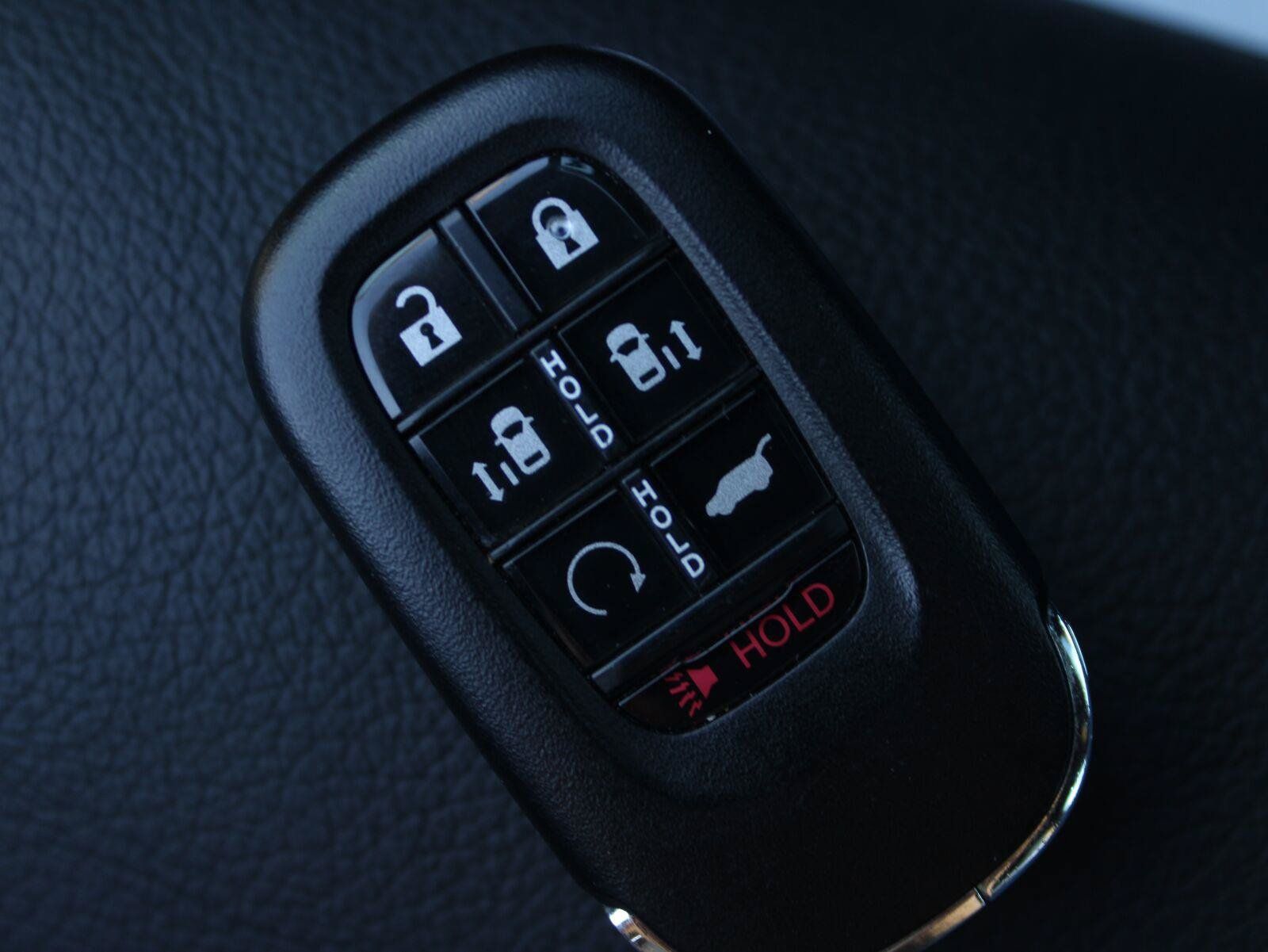 Used 2025 Honda Odyssey Sport-L image 17