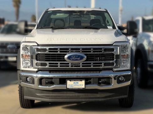 New 2024 Ford F550 4x4 Regular Cab Super Duty image 3
