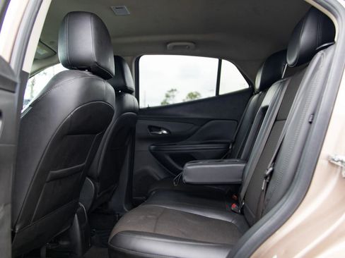 Used 2019 Buick Encore Preferred FWD image 23