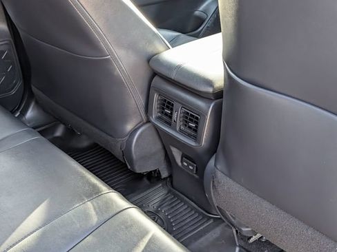 Used 2023 Toyota RAV4 XSE AWD/4WD image 32