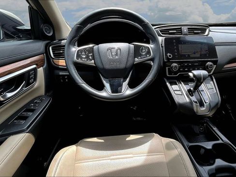 Used 2019 Honda CR-V Touring image 10