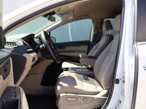 Used 2020 Honda Odyssey EX image 8