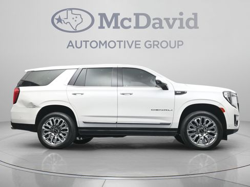 Used 2024 GMC Yukon Denali Ultimate AWD/4WD image 33