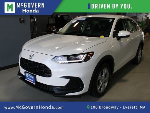 Used 2023 Honda HR-V LX image 1