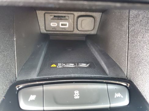 Used 2023 Chevrolet Bolt EUV Premier w/ Super Cruise Package image 23