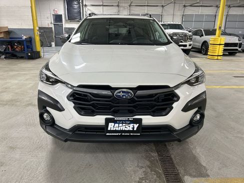 Certified 2025 Subaru Crosstrek 2.5i Limited image 3