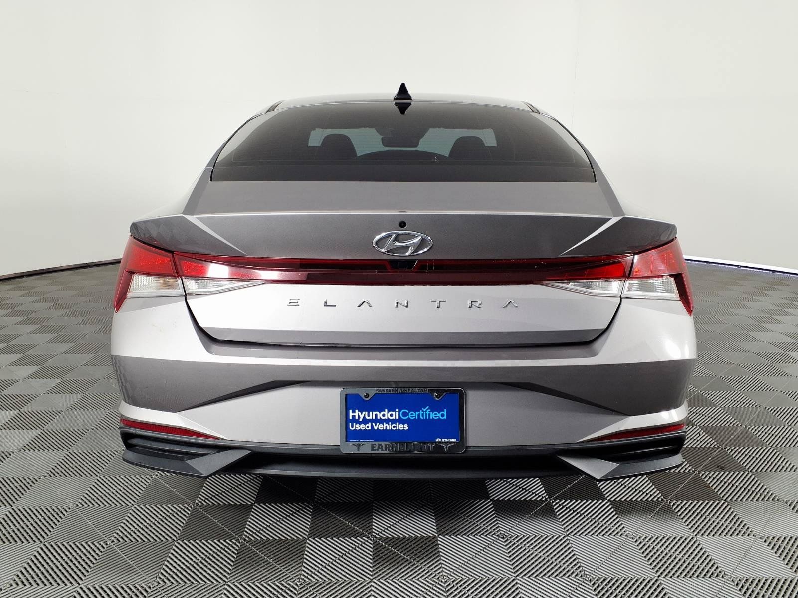 Certified 2023 Hyundai Elantra SEL FWD image 5