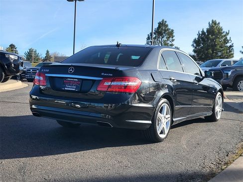 Used 2012 Mercedes-Benz E 550 4MATIC Sedan image 5