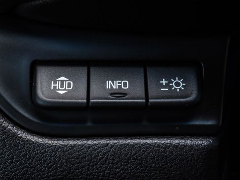 Used 2018 Cadillac Escalade Luxury image 16