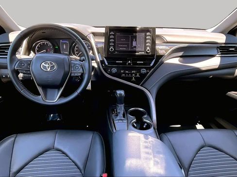 Used 2024 Toyota Camry SE FWD image 15