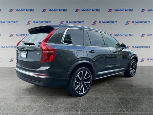 Used 2024 Volvo XC90 B6 Ultimate image 5