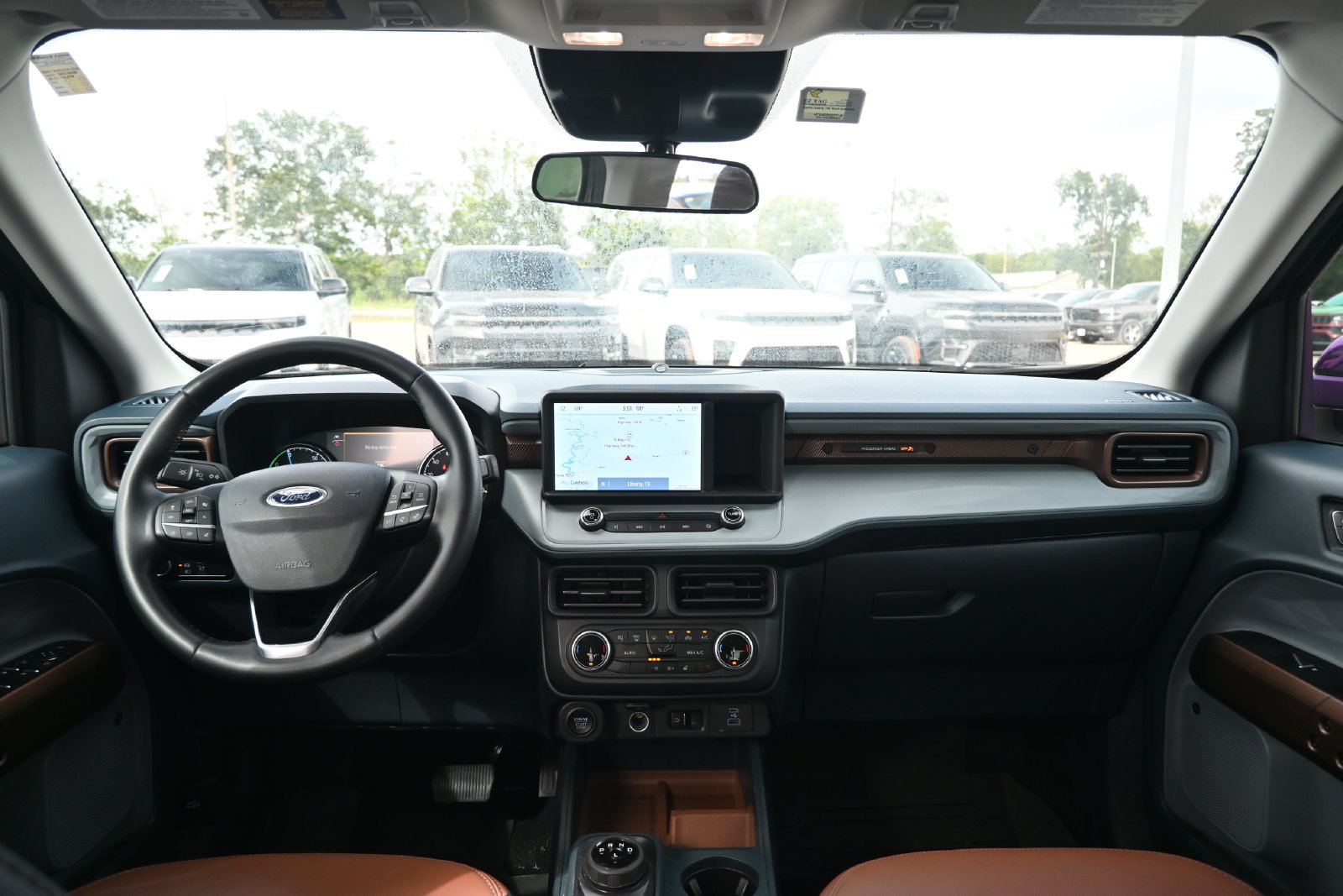 Used 2024 Ford Maverick Lariat FWD image 24