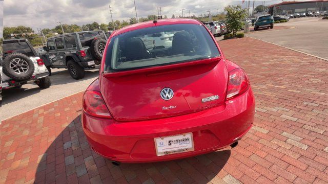 Used 2012 Volkswagen Beetle 2.0T FWD image 8