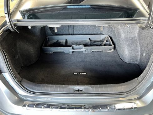 Used 2021 Nissan Altima 2.5 SR w/ SR Premium Package FWD image 21