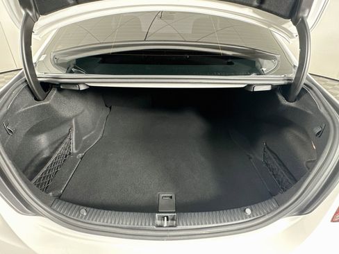Used 2021 Mercedes-Benz C 300 Sedan image 29