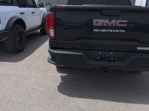Used 2022 GMC Sierra 1500 Elevation w/ LPO, Elevation Black Package AWD/4WD image 3