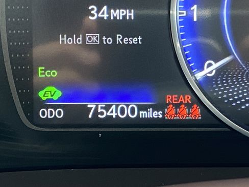 Used 2020 Lexus ES 300h w/ Premium Package FWD image 21