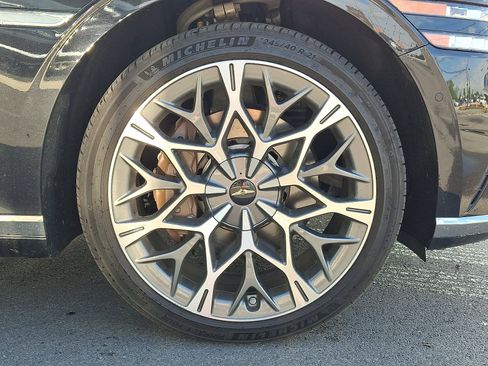 Used 2024 Genesis G90 3.5T AWD/4WD image 8