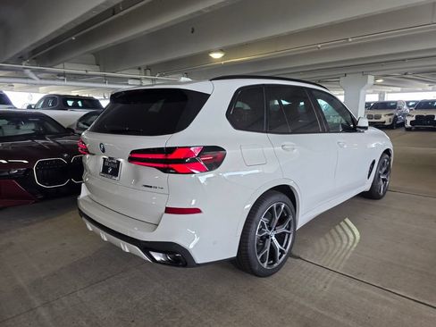 New 2026 BMW X5 xDrive50e w/ M Sport Package AWD/4WD image 4