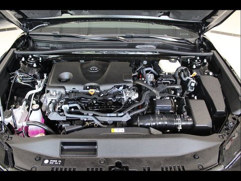 Used 2026 Toyota Camry XLE FWD image 30