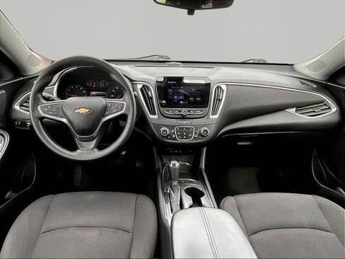 Used 2019 Chevrolet Malibu LT FWD image 7