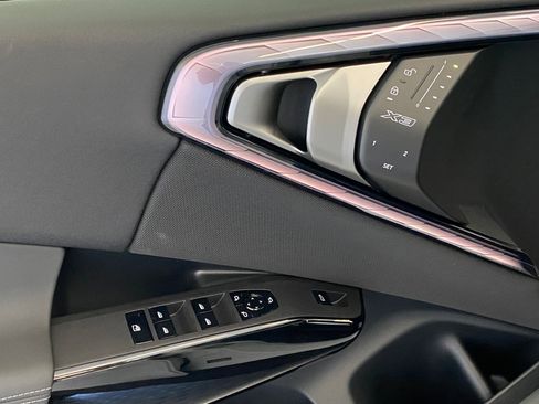 New 2026 BMW X3 xDrive30 w/ Convenience Package image 23