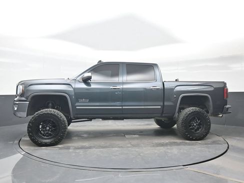 Used 2018 GMC Sierra 1500 SLT w/ Texas SLT Premium Package AWD/4WD image 3