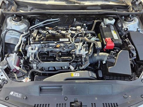 Used 2019 Toyota Camry LE w/ Carpet Mat Package image 22