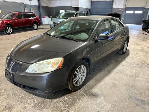 Used 2006 Pontiac G6 Sedan w/ Drivers Package FWD image 48
