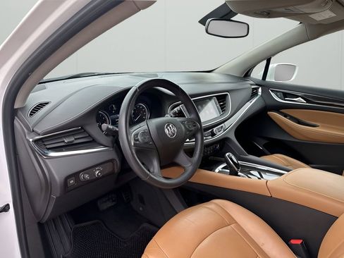 Used 2018 Buick Enclave Essence w/ Trailering Package image 24