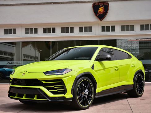 Used 2022 Lamborghini Urus image 30