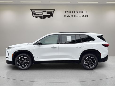 Used 2026 Buick Enclave Sport Touring AWD/4WD image 8
