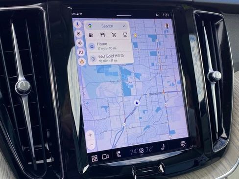 Used 2023 Volvo XC60 B5 Plus w/ Climate Package image 18