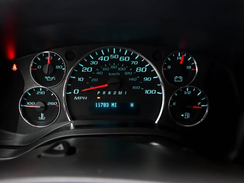 Used 2017 Chevrolet Express 3500 LS RWD image 19