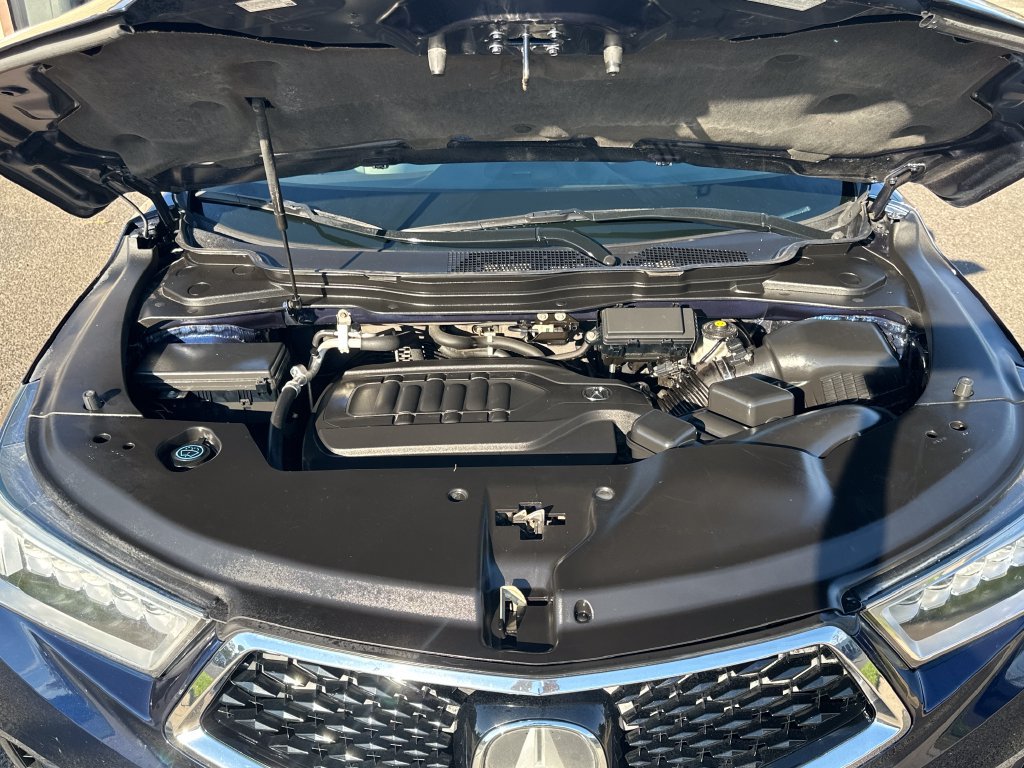 Used 2017 Acura MDX w/ Technology Package AWD/4WD image 10