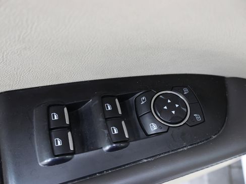 Used 2016 Lincoln MKX Reserve w/ Technology Package AWD/4WD image 44