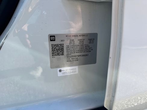 Used 2023 Chevrolet Malibu LT image 19