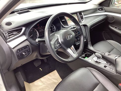 Used 2019 INFINITI QX50 Essential w/ Proactive Package AWD/4WD image 15