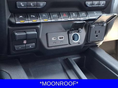 Used 2020 GMC Sierra 1500 AT4 w/ AT4 Premium Package AWD/4WD image 14