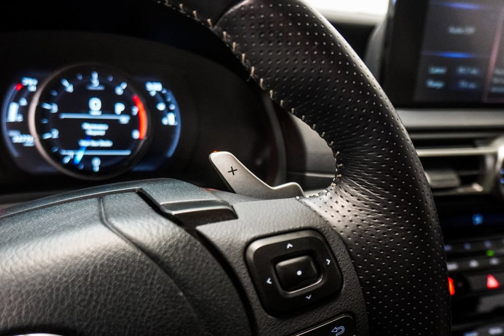 Used 2022 Lexus IS 350 F Sport RWD image 13