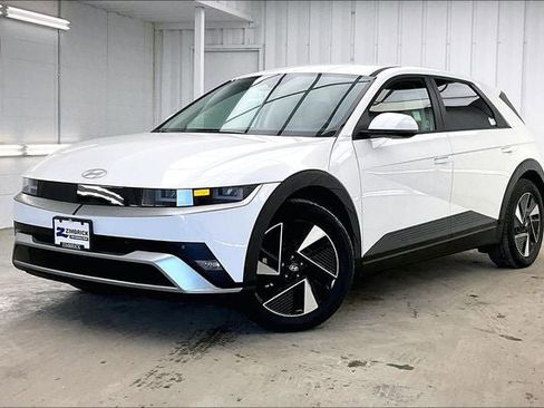 New 2026 Hyundai Ioniq 5 SEL image 2