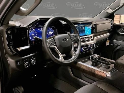 New 2026 Chevrolet Silverado 1500 RST w/ Convenience Package II AWD/4WD image 8