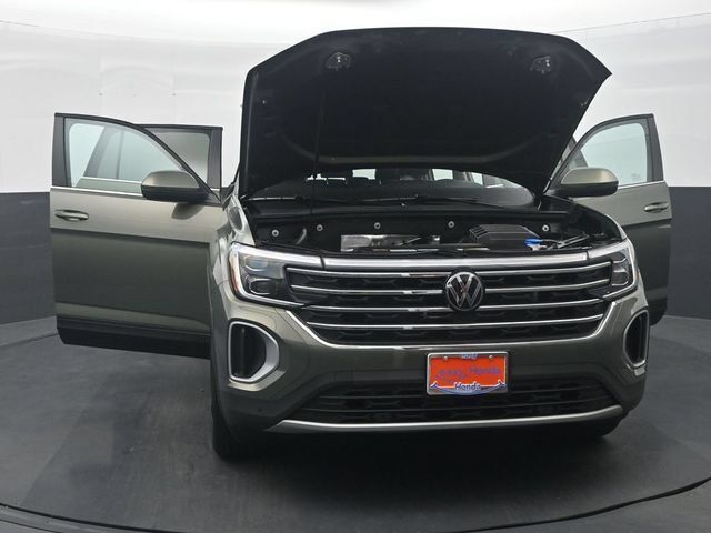 Used 2026 Volkswagen Atlas SE FWD image 36