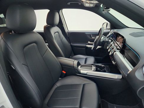 Certified 2024 Mercedes-Benz EQB 250+ image 22