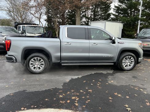 Certified 2025 GMC Sierra 1500 Denali w/ Technology Package image 11