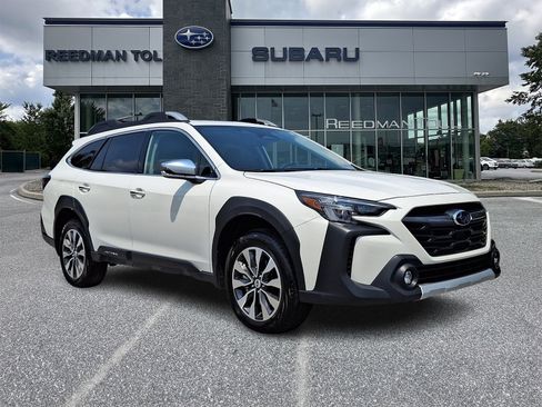 Certified 2025 Subaru Outback Touring XT AWD/4WD image 1