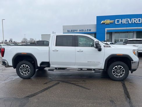 Used 2023 GMC Sierra 3500 SLT image 4