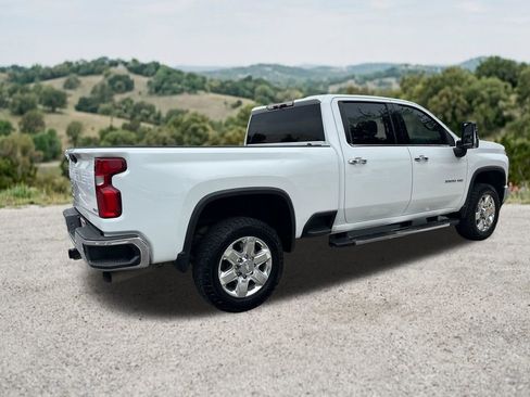 Used 2020 Chevrolet Silverado 3500 LTZ AWD/4WD image 9